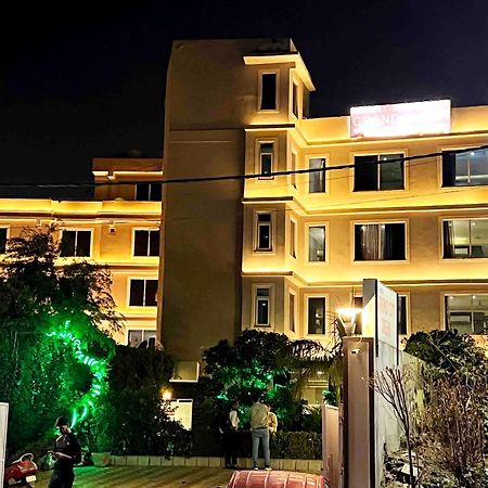 Airport Hotel The Grand Shoba Nuova Delhi Esterno foto