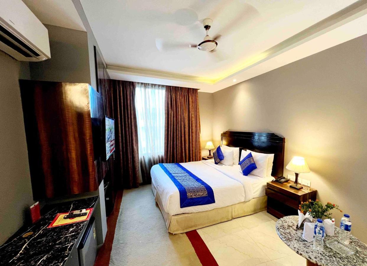 Airport Hotel The Grand Shoba Nuova Delhi Esterno foto