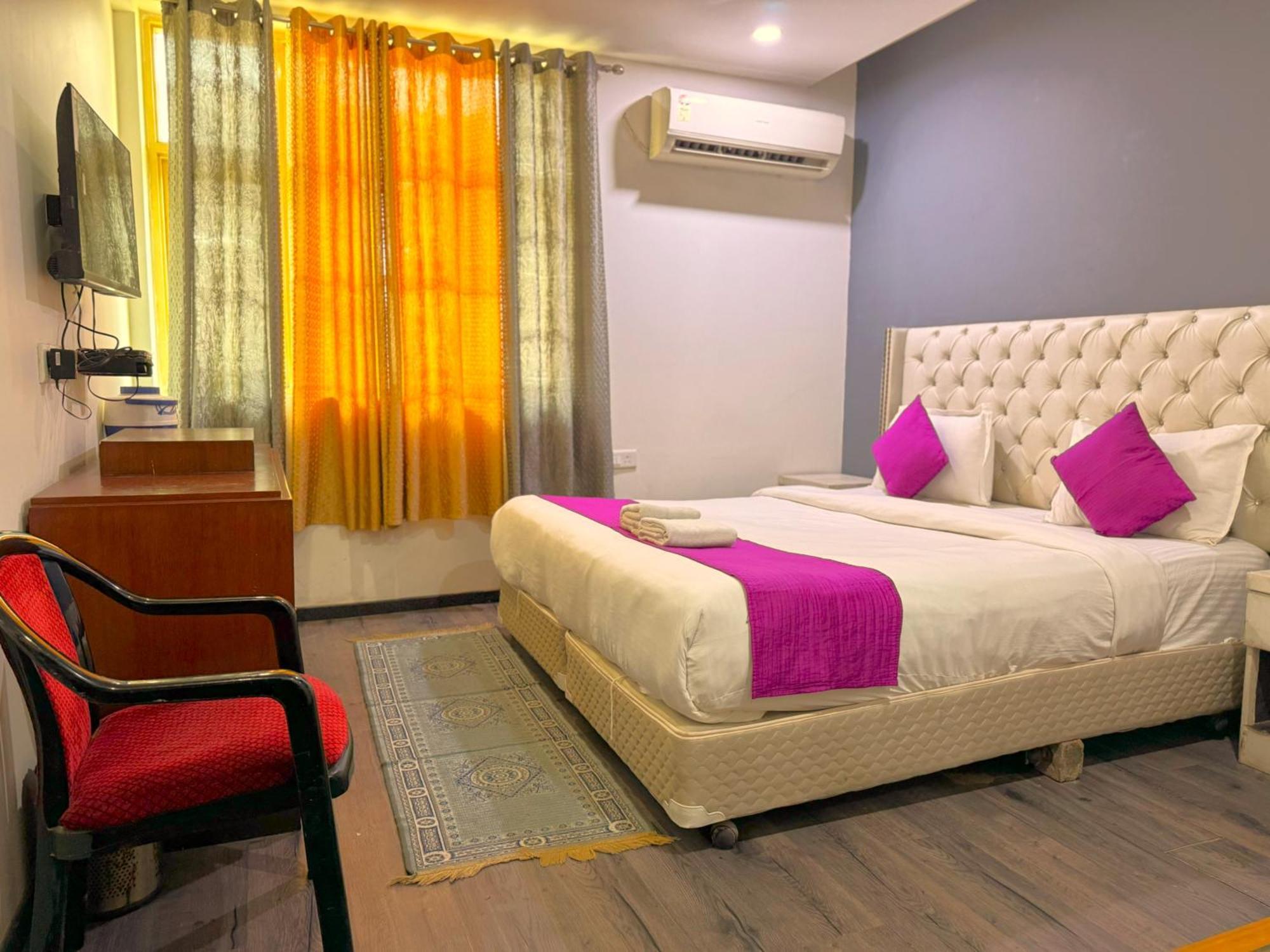 Airport Hotel The Grand Shoba Nuova Delhi Esterno foto